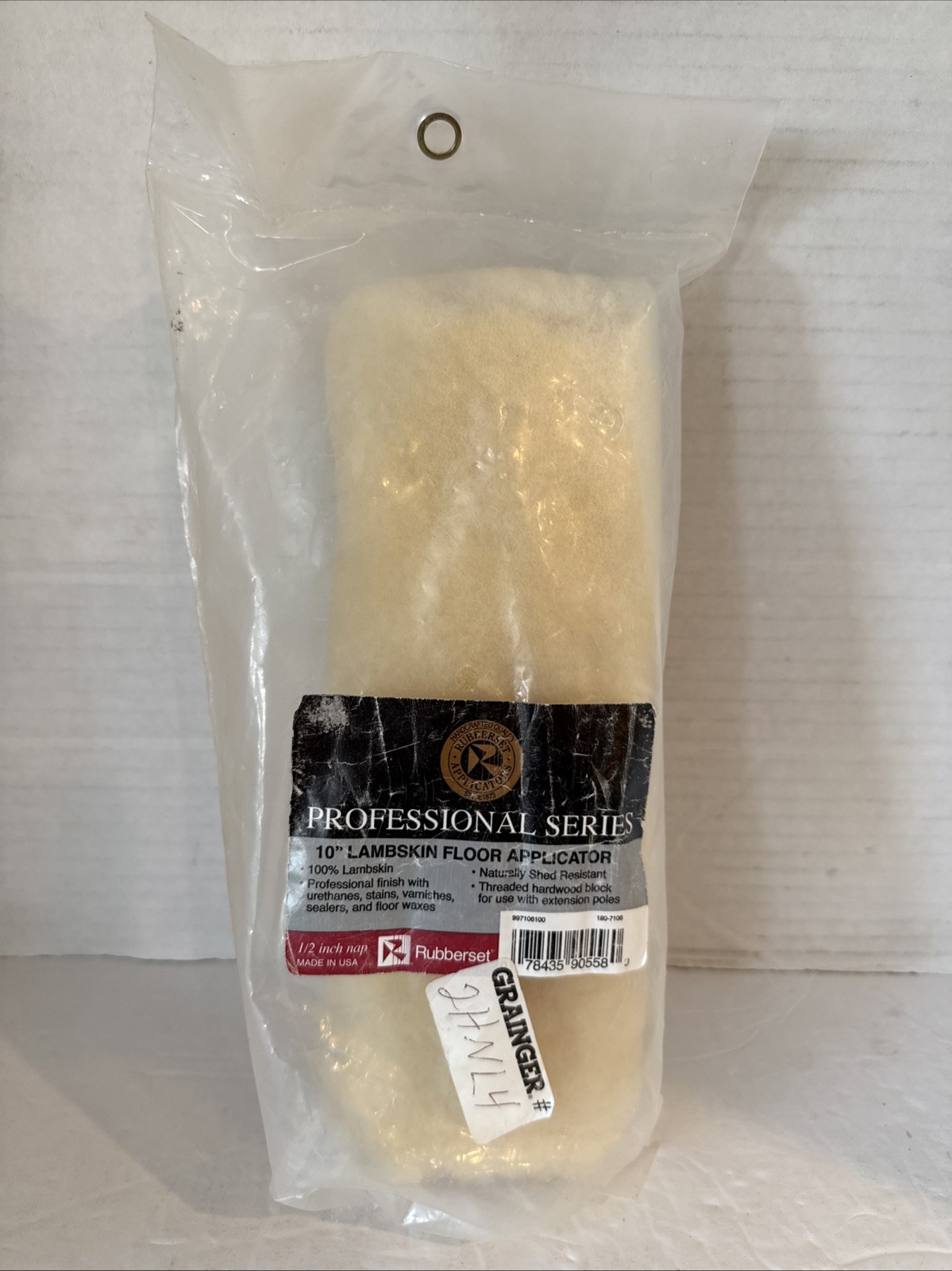 Professional Series 10 Inch 100% Lambskin Floor Applicator 1/2 In Nap
