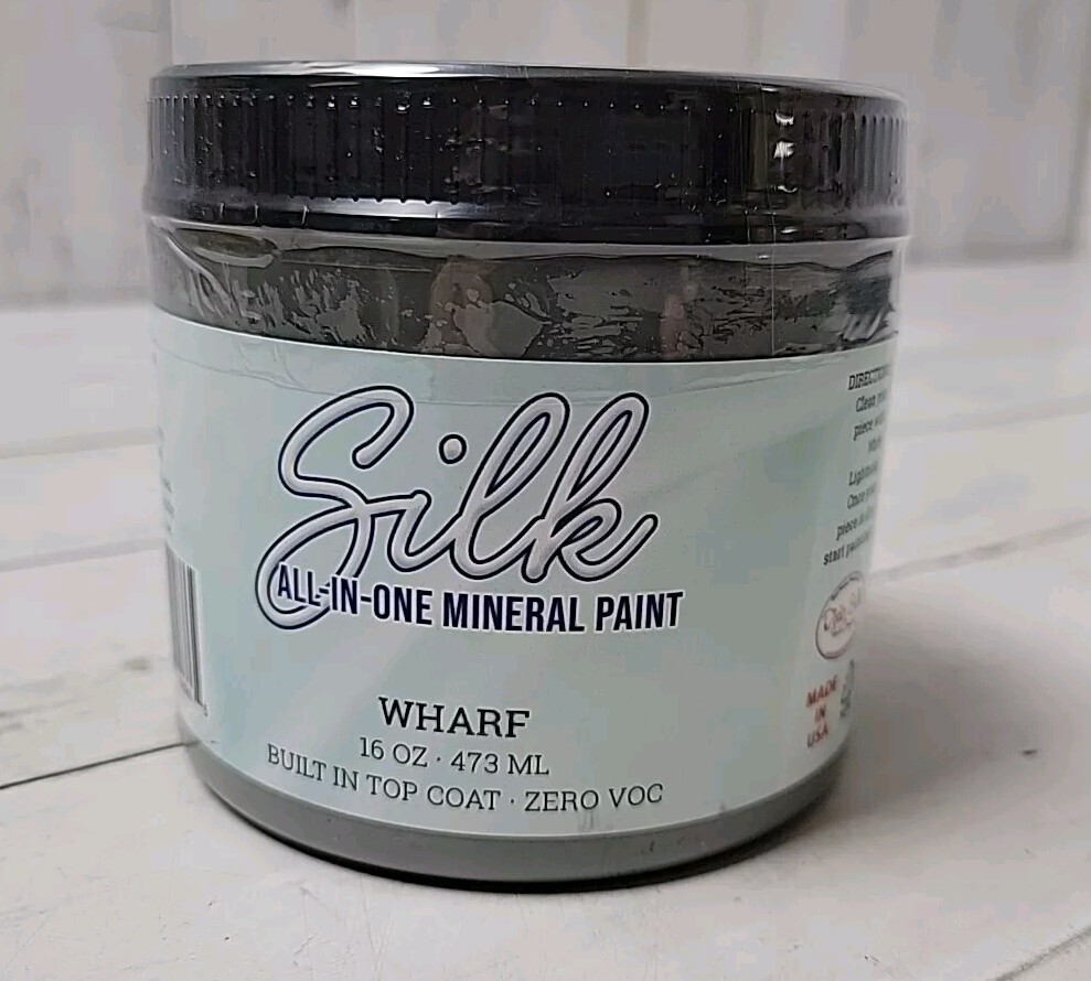 Dixie Belle Silk Paint All In One Mineral Paint WHARF 16 oz.