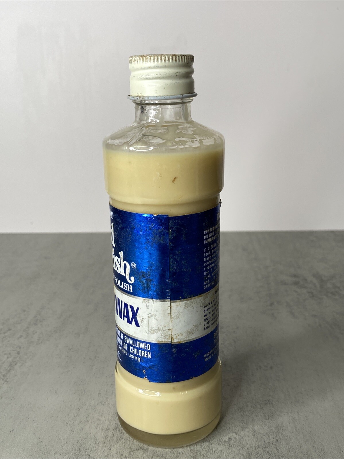 Old English Cream Wax Furniture Polish in GLASS BOTTLE 99% Full 1968 – 8 oz.