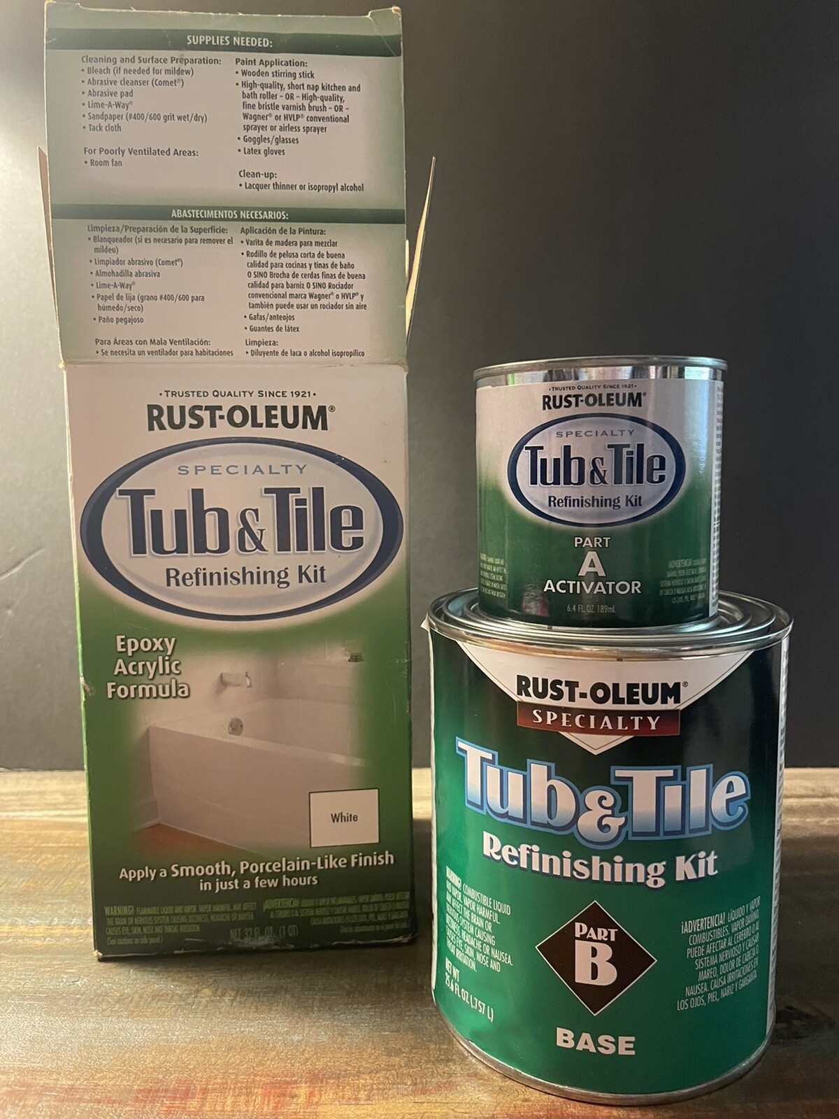 NEW Rust-Oleum TUB & TILE 2-Part Refinishing KIT WHITE epoxy acrylic 7860519 QT