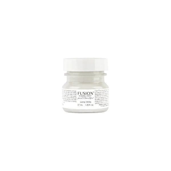 Fusion Mineral Paint Lamp White All in One 37 ml 1.25 fl Oz Matte Tester
