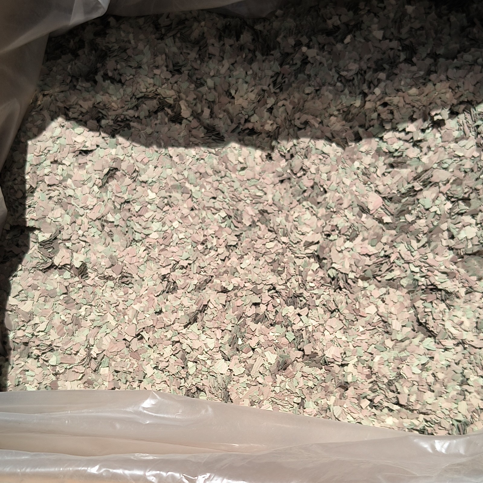 2 Lbs Decorative Color Flakes For Epoxy Floors. Tuxedo Color