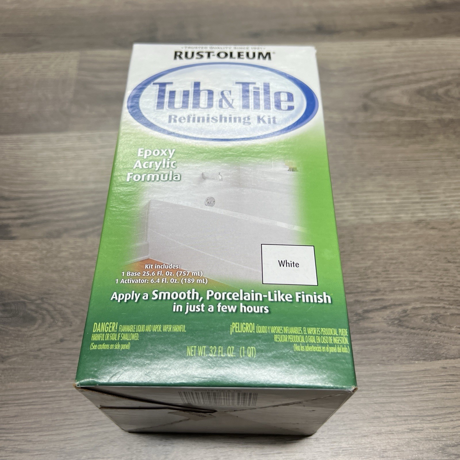 NEW SEALED! Rust-Oleum Tub And Tile Refinishing 2-Part Kit, White 32 Fl Oz