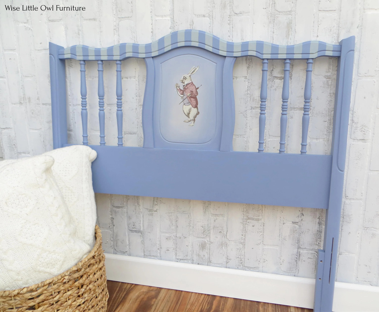 Blueberry (periwinkle) – Chalk Paint – Dixie Belle Paint (4 sizes)