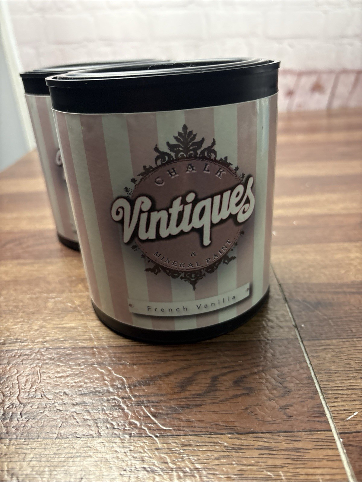 2-Vintiques Chalk and Mineral Paint 32oz -French Vanilla