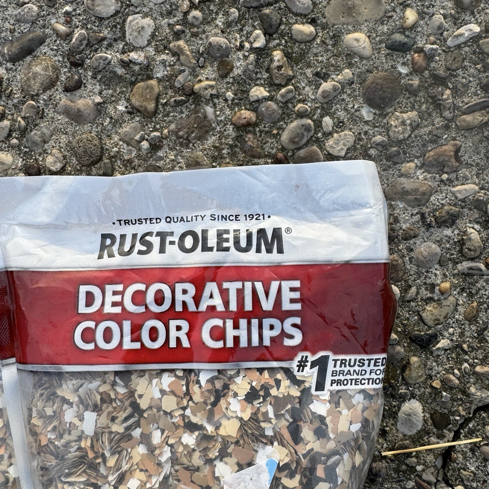 Rust-Oleum 312447 Decorative Color Chips, 1 Pound 2 Pack 2 Pound New Tan Blend