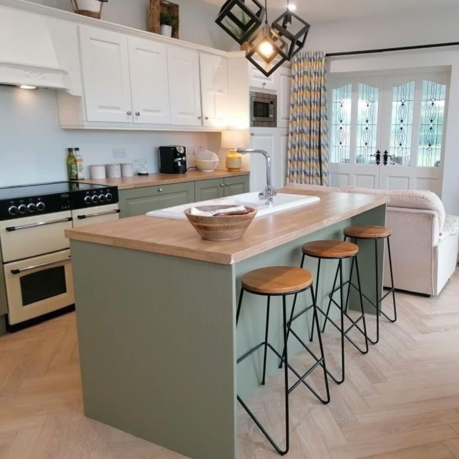 Beyond Paint All-in-One Refinishing Paint, No Sanding, Matte Finish for Cabin…