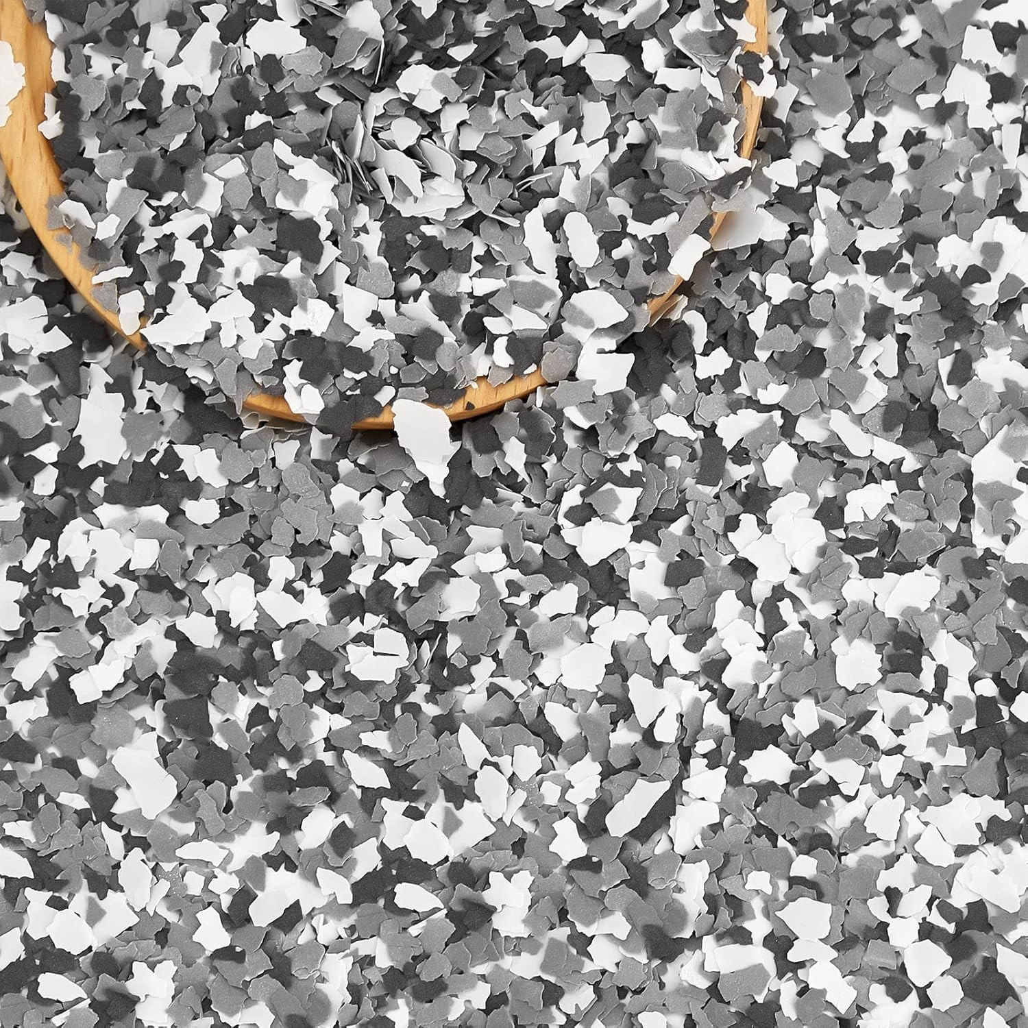 Lightweight Decorative Paint Flakes – Versatile Floor Coatings for Home & Garage