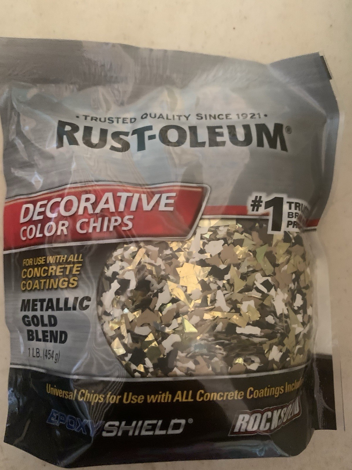 Rust-Oleum Metallic Gold Blend Concrete Flakes 1lb Pack of 1