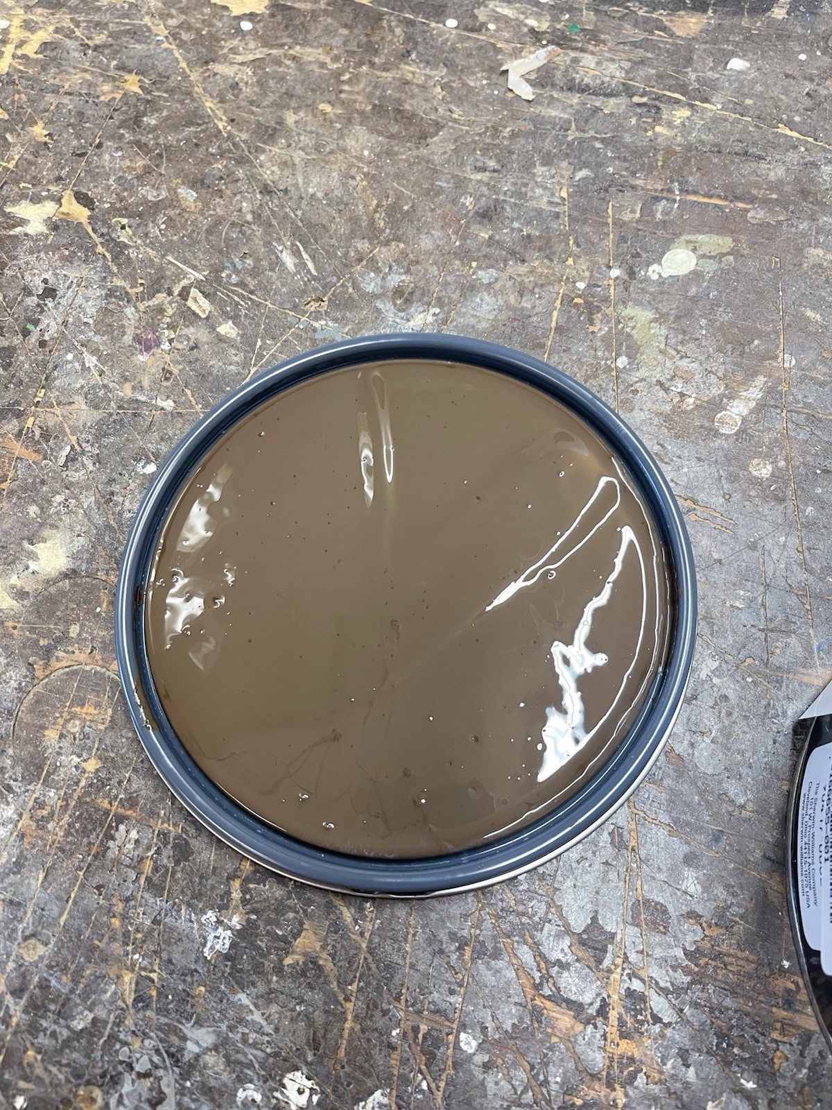 1 Gallon Sherwin Williams Super Deck Exterior Solid Color Stain/ Medium Brown