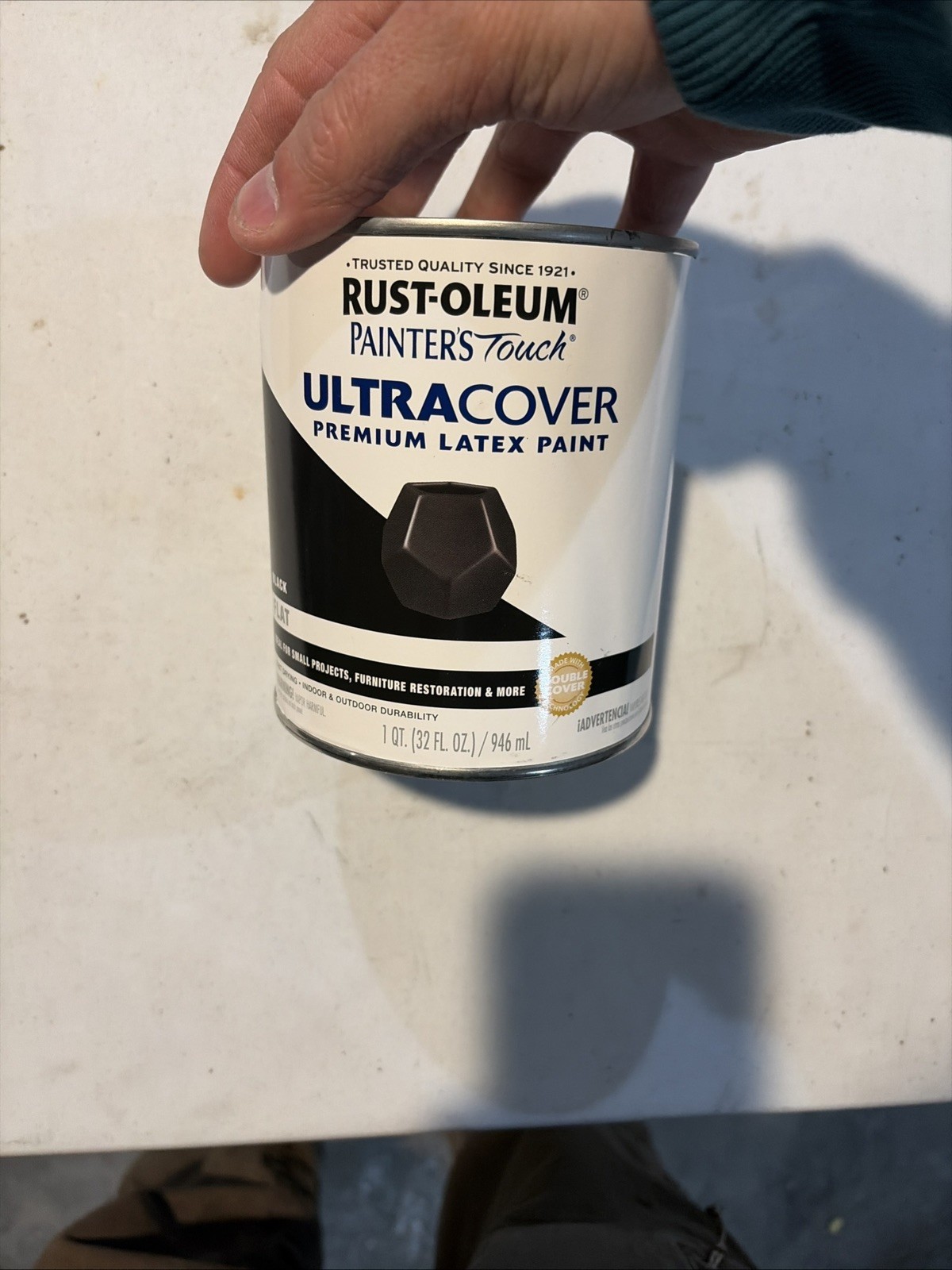 1976502 Painter’S Touch Latex Paint, Flat Black 32 Fl Oz, 1 Quarts, (Pack of 1)