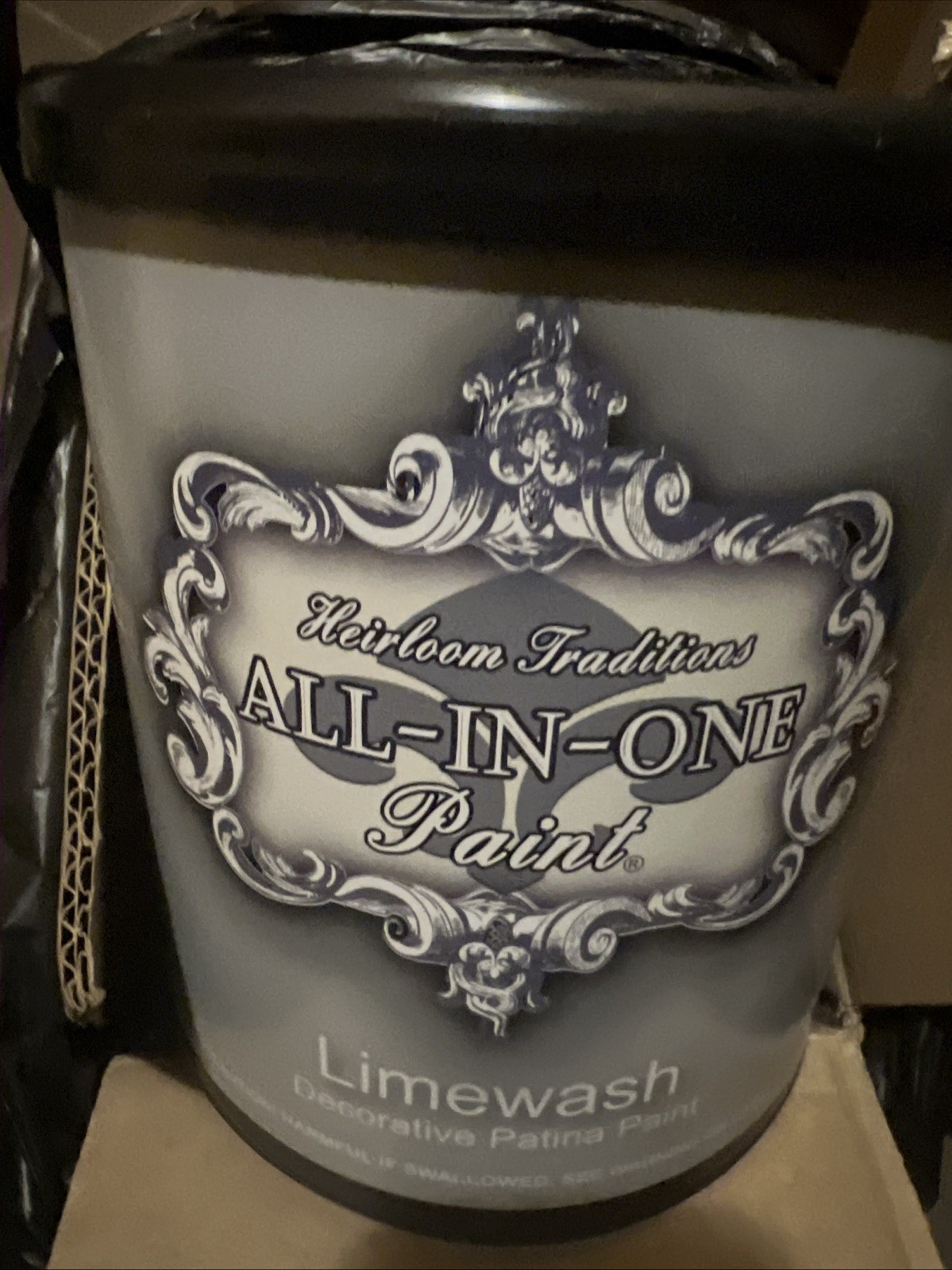 All-in-one limewash paint. 1 gal, color Sea drift