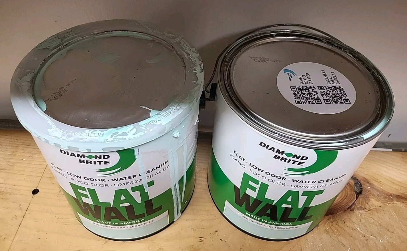 Diamond Brite Paint 2 Gallons Flat Wall Paint 12600 Green Silk Water Clean Up