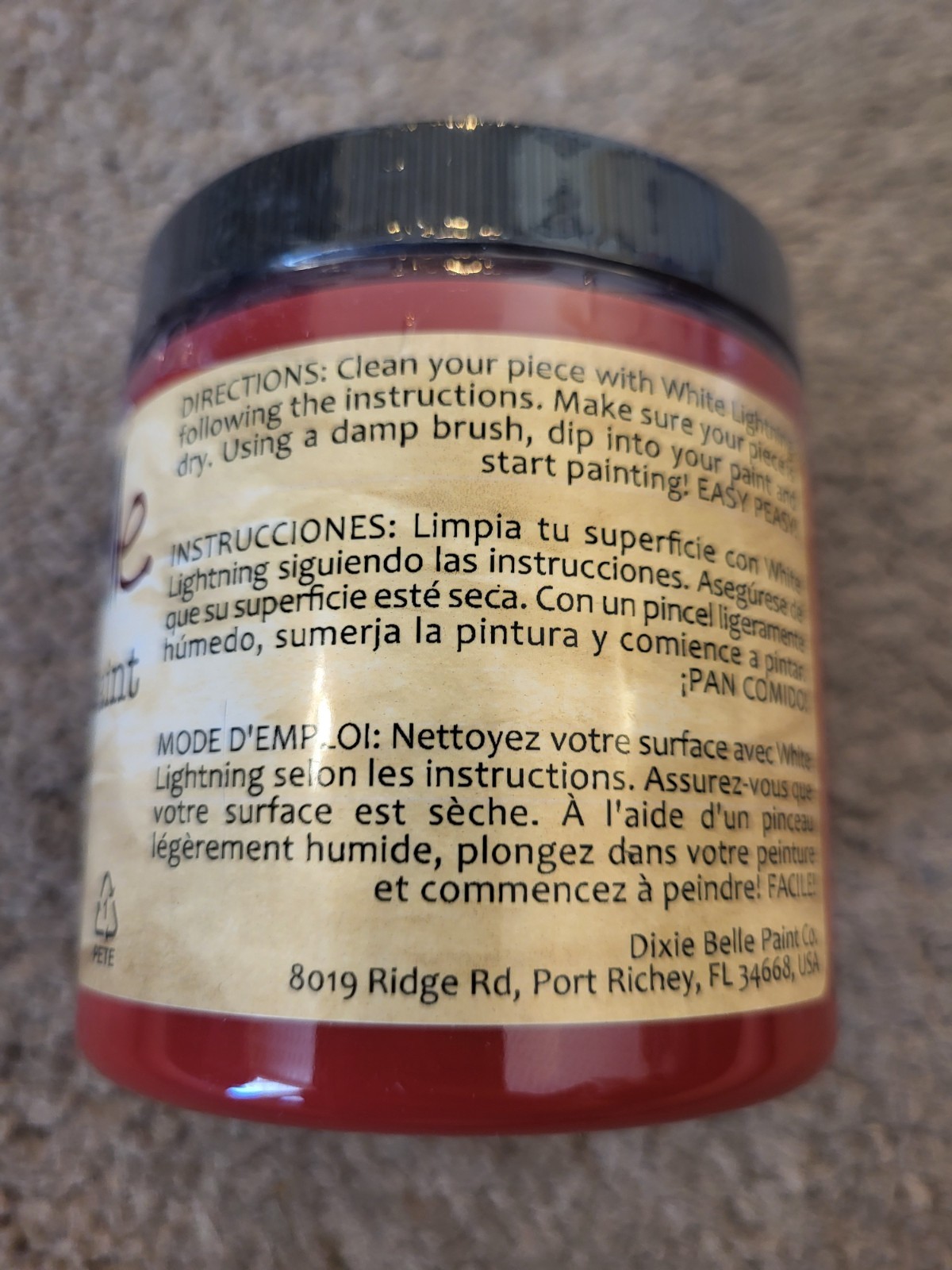 Dixie Belle Chalk Mineral Paint BARN RED 8 oz NEW