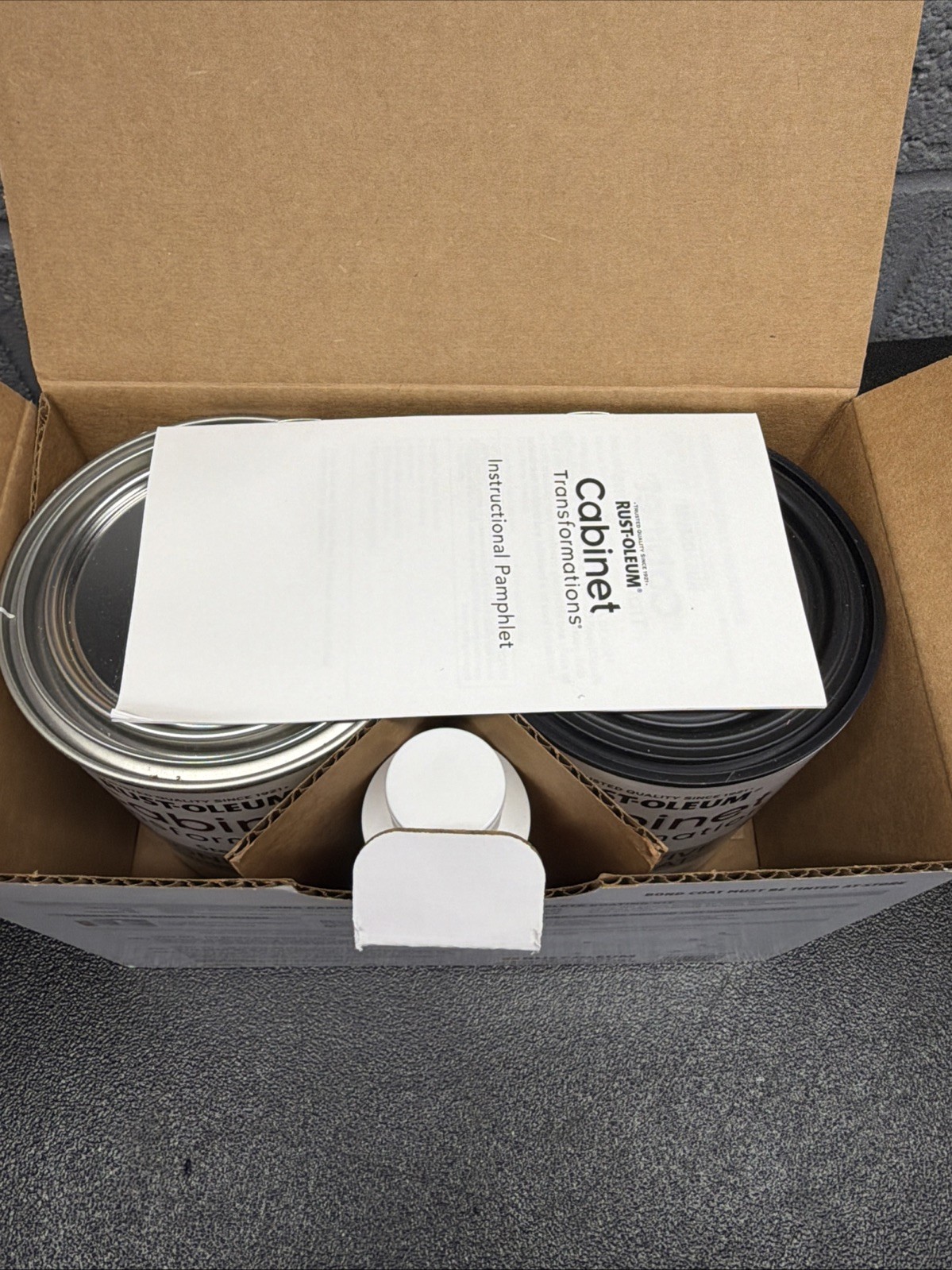 Rust-Oleum Cabinet Transformations Complete Coating Kit 374679 Midtone Base