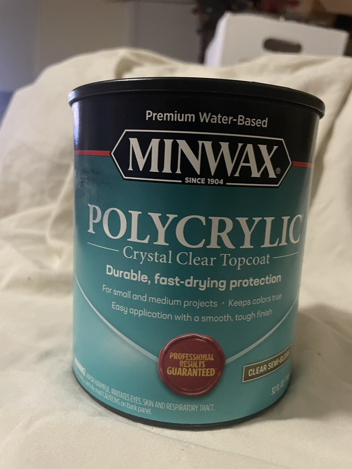 MINWAX POLYCRYLIC Clear Semi-Gloss Crystal Clear Topcoat 1qt (32oz)