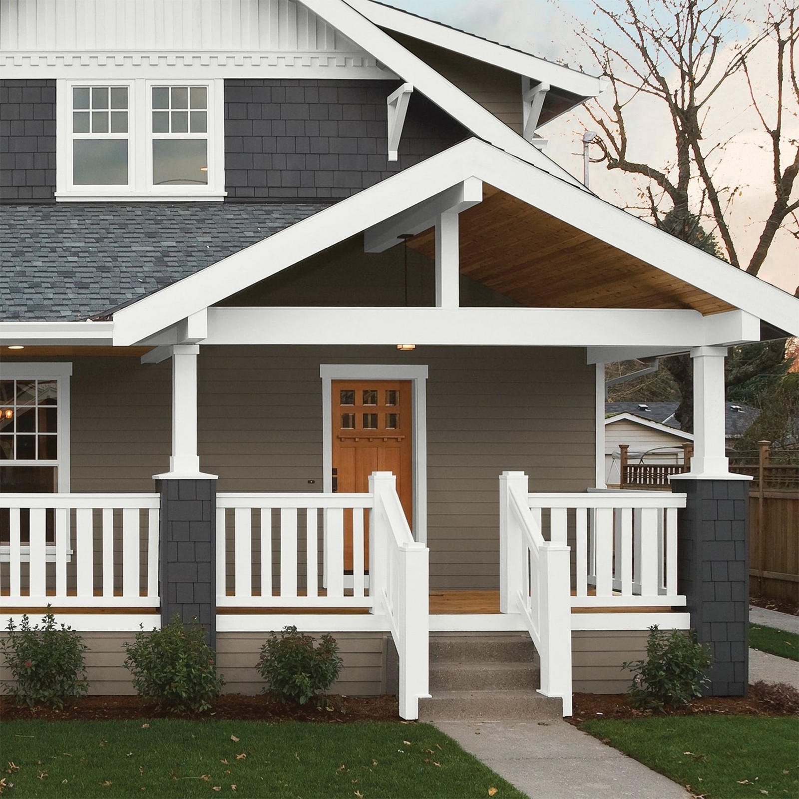 Fundamentals Grab-N-Go White Semi-Gloss Exterior Paint 1 Quart