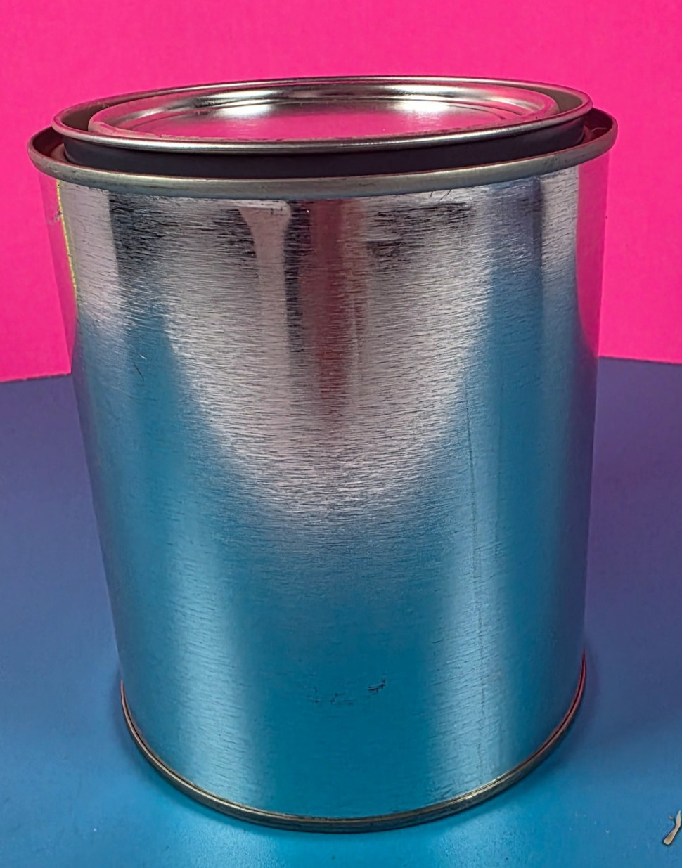 Empty Paint Can Pint Round w/Lid Paints Coatings