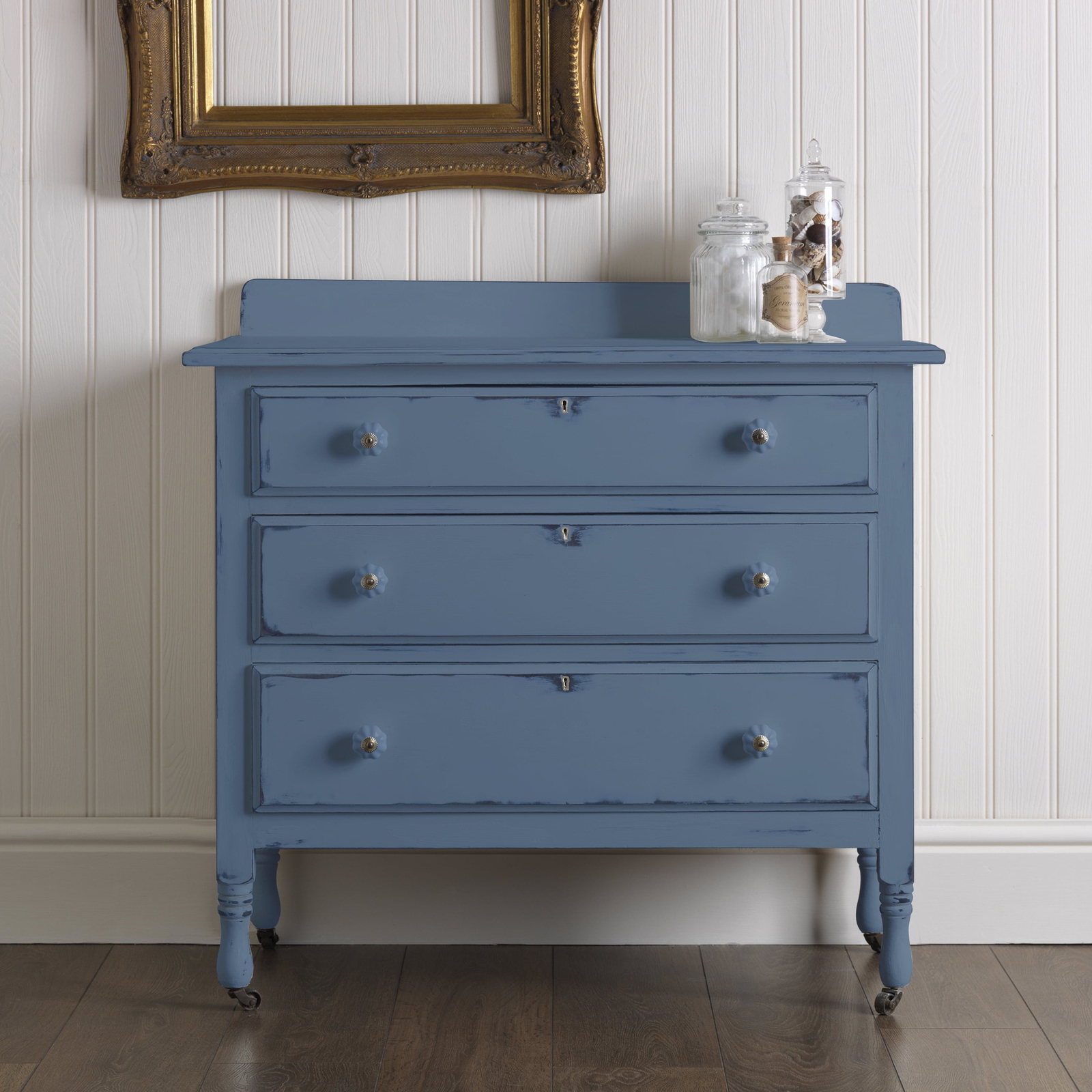Rust-Oleum Chalked Ultra Matte Paint Coastal Blue, Quart Low-Odor, Easy Cleanup