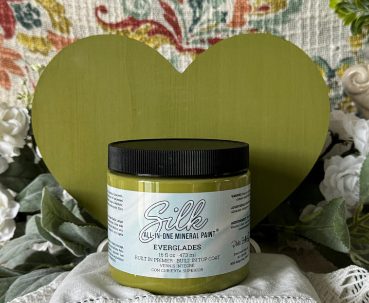 New Sealed Everglades Dixie Belle Silk All-in-One Mineral Paint 16oz