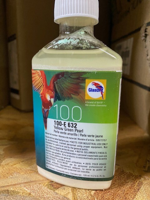 Glasurit 100-E-632, Yellow Green Pearl, 0.5 L / 16.9 oz, EXP 07/15/2027
