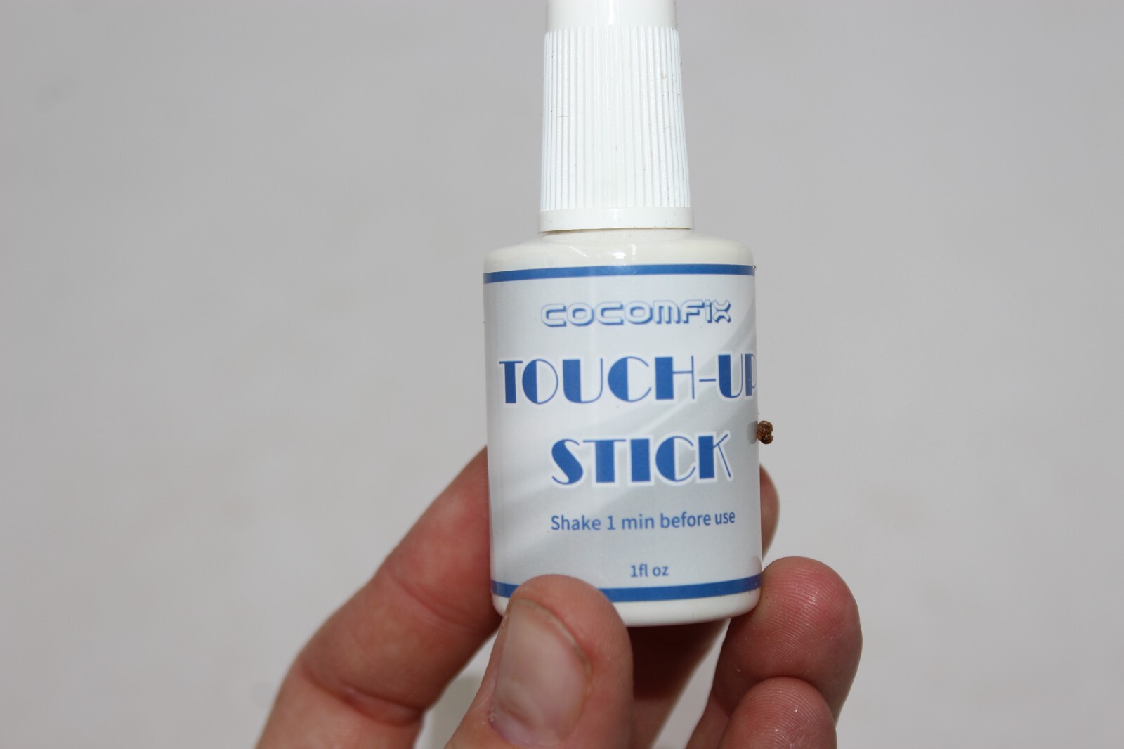 cocomfix Multi-Surface Touch Up Stick Interior Exterior House Paint Litra White