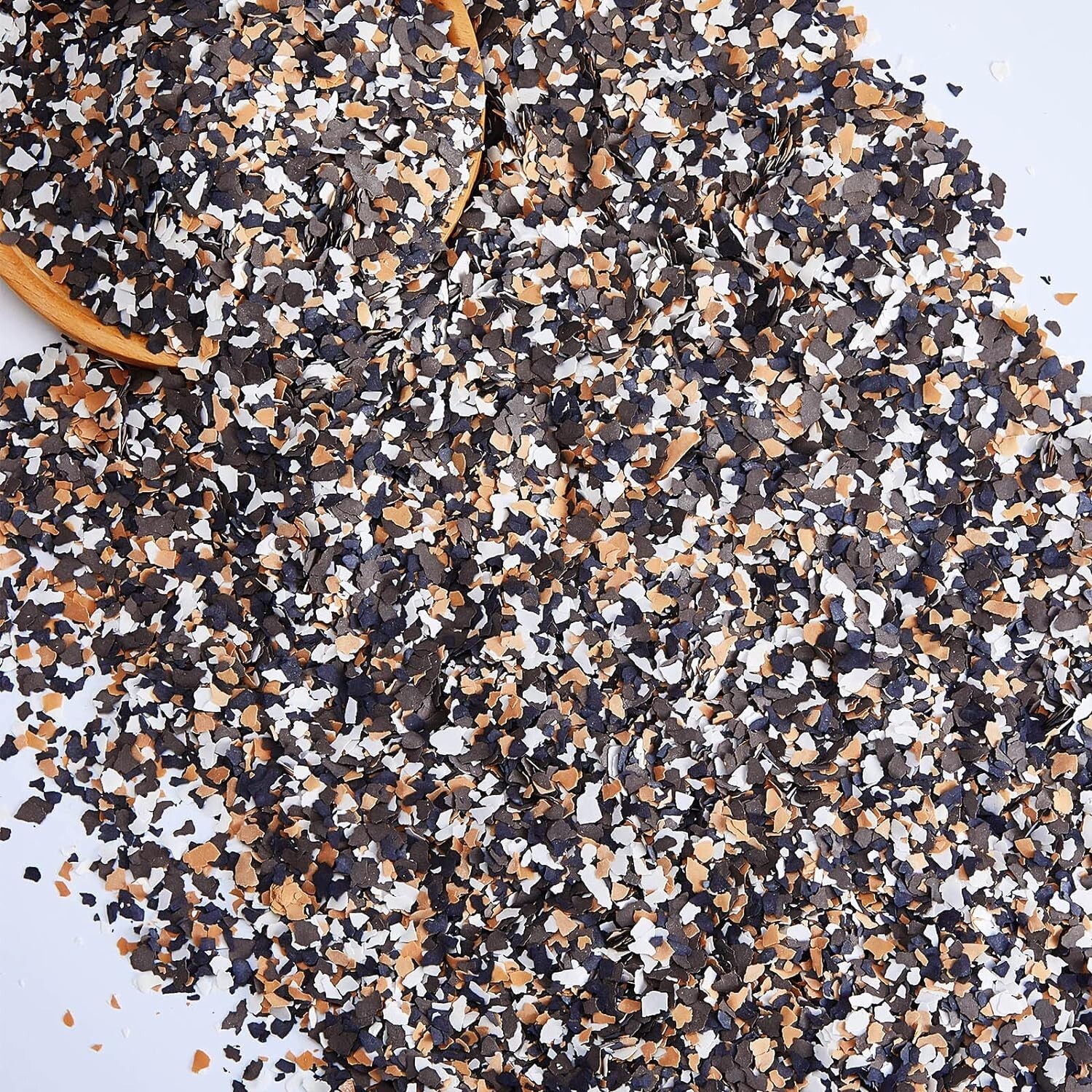 Easy-to-Apply Decorative Flakes for Stunning Interior and Exterior Renovations