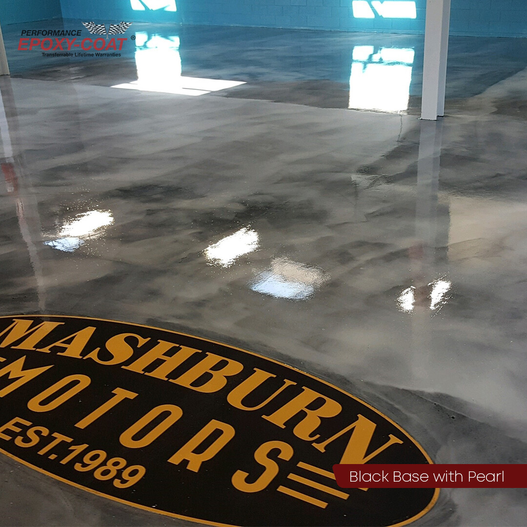 Metallic Full Epoxy Floor Coating Kit 300 sq. ft. TILE RED Base Coat