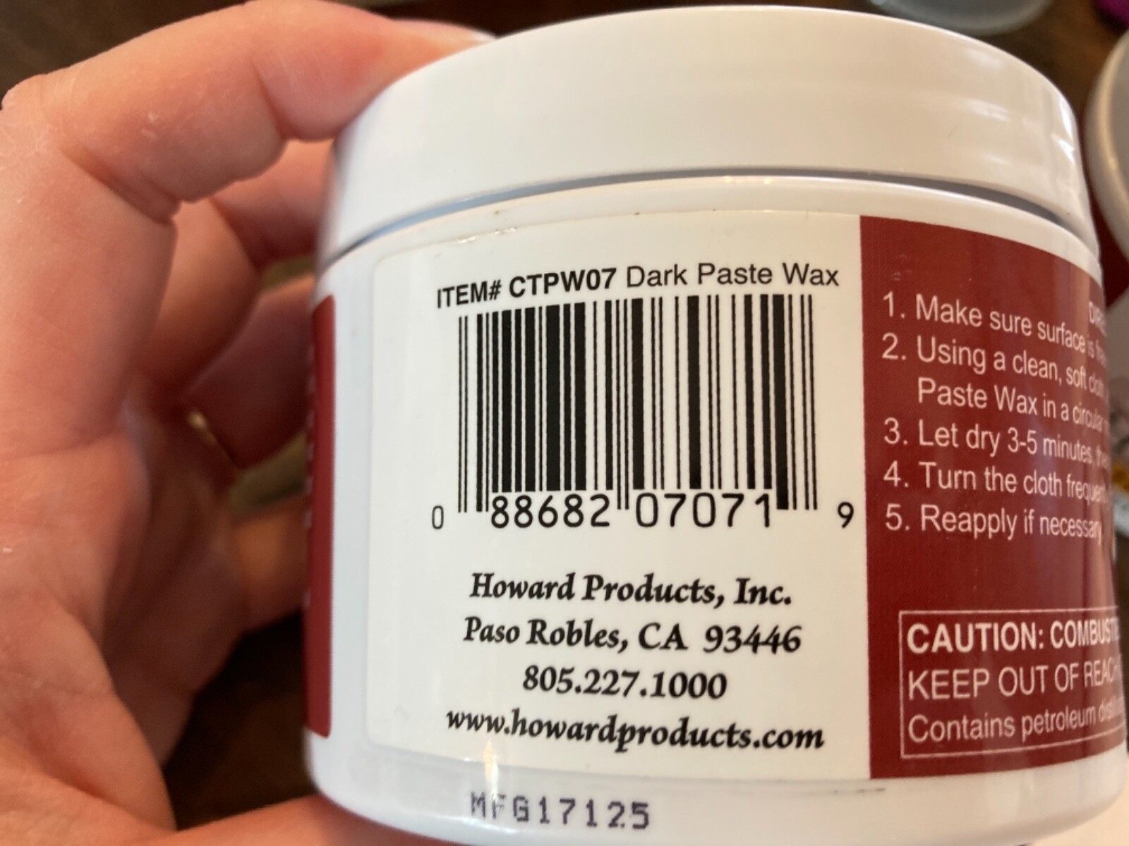 HOWARD’S Chalk-Tique PAINT ADDITIVE & Dark or Light Paste Wax – Destressed Look