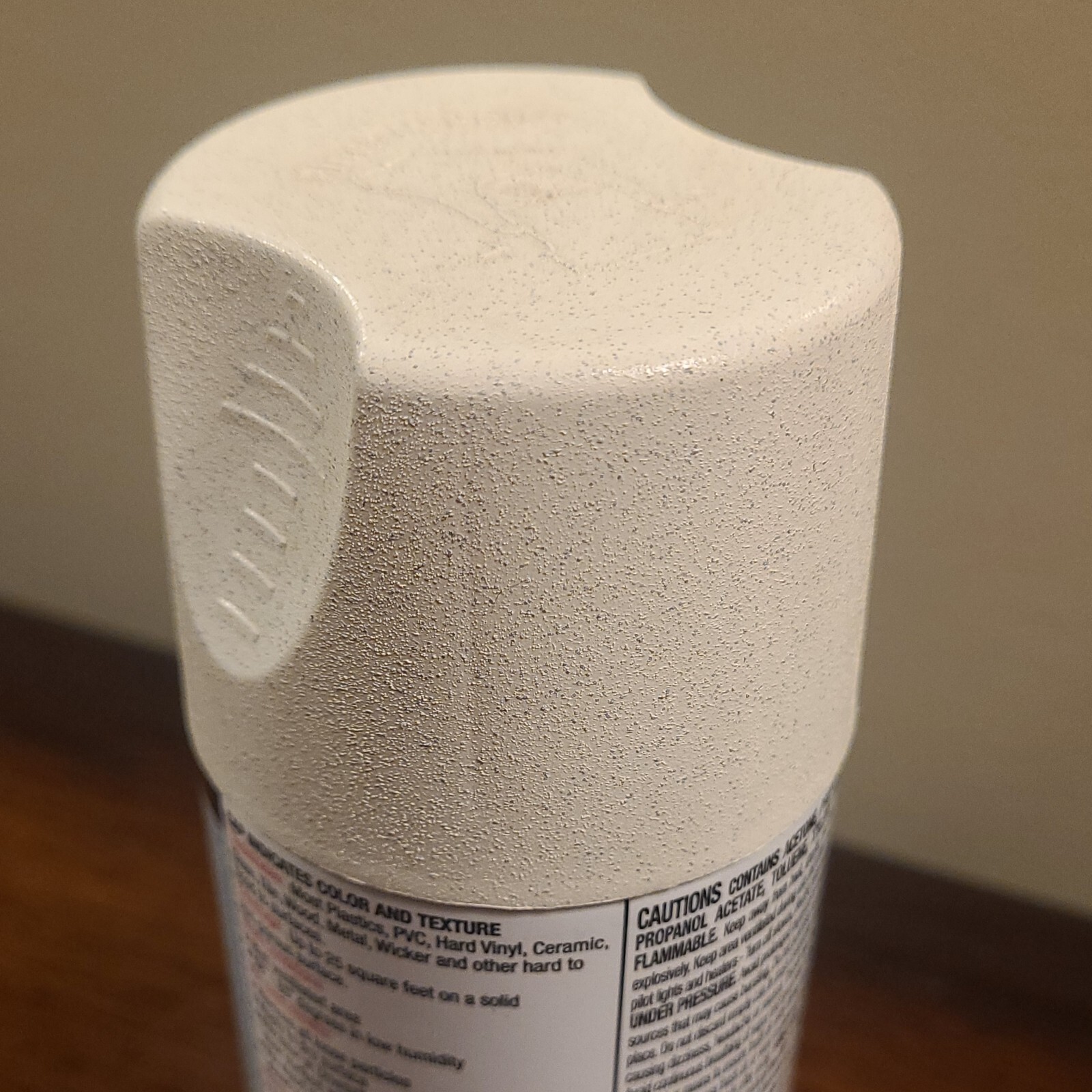 Krylon Fusion for Plastic Aerosol Spray Paint 2524 WHITE SANDS TEXTURED SHIMMER