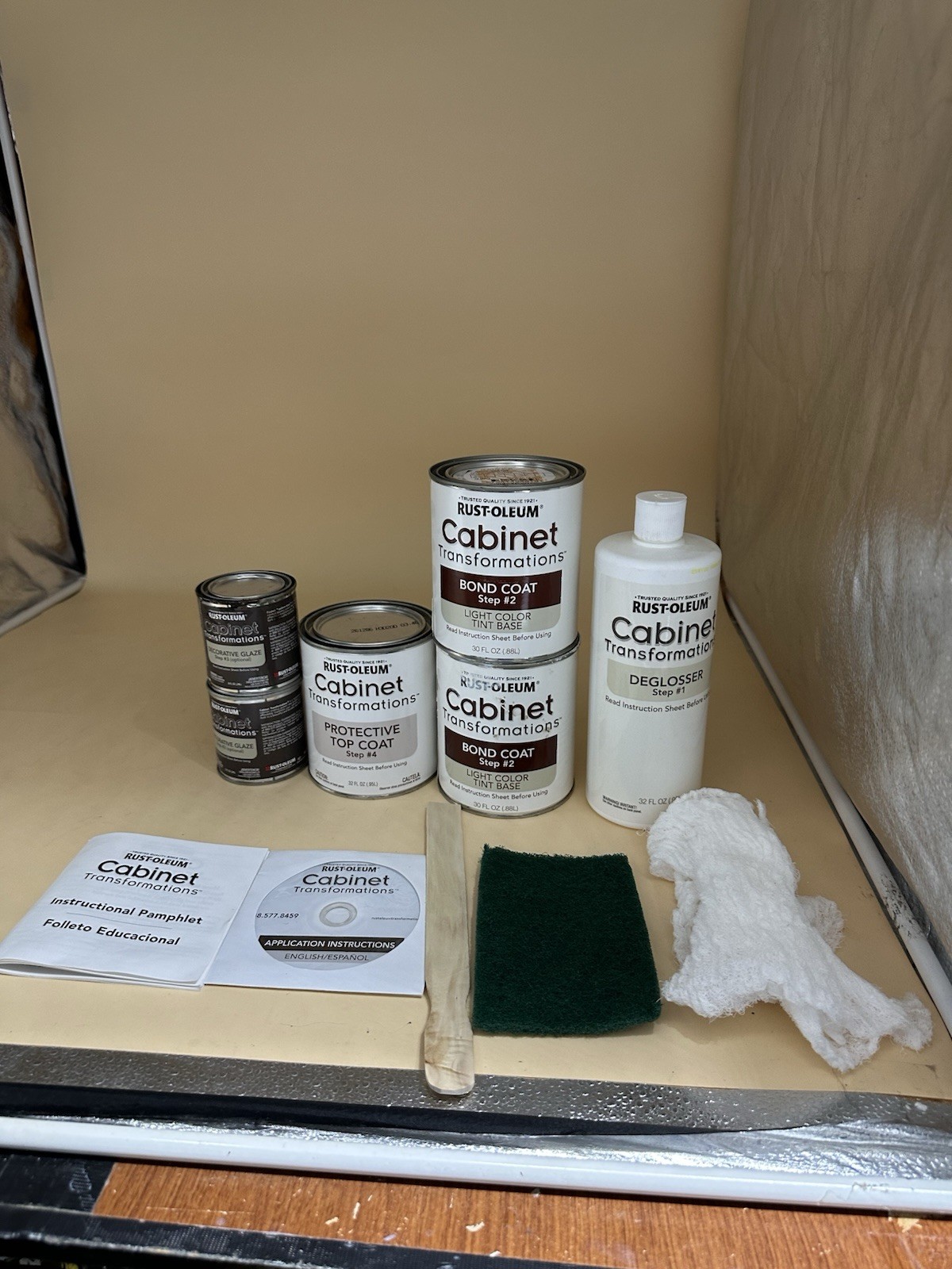 Rust-Oleum Cabinet Transformations Kit Light Tint 258109 Preowned