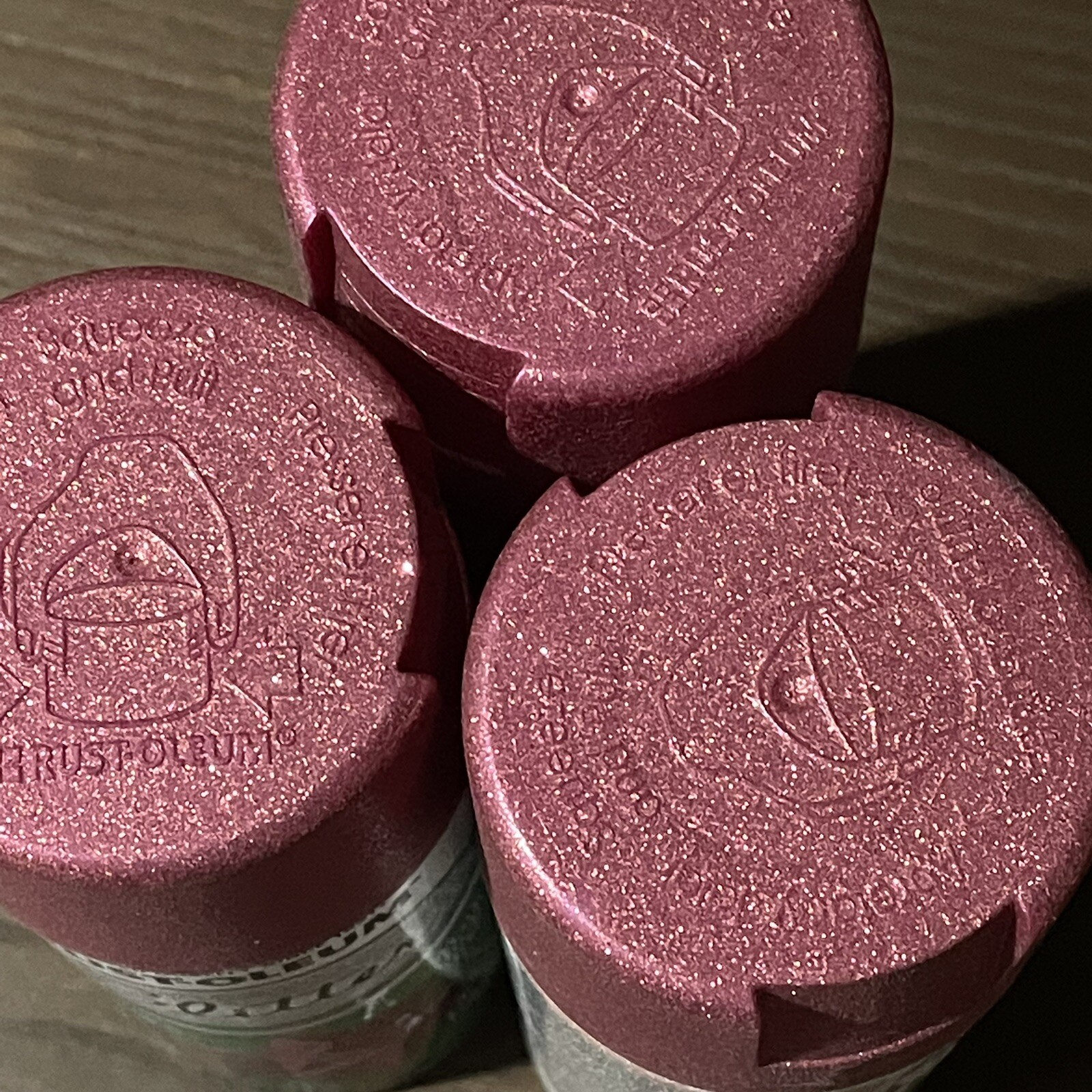 276287 Rustoleum Glitter Spray Paint Bright Pink 10.25-oz. Lot Of 3 Cans