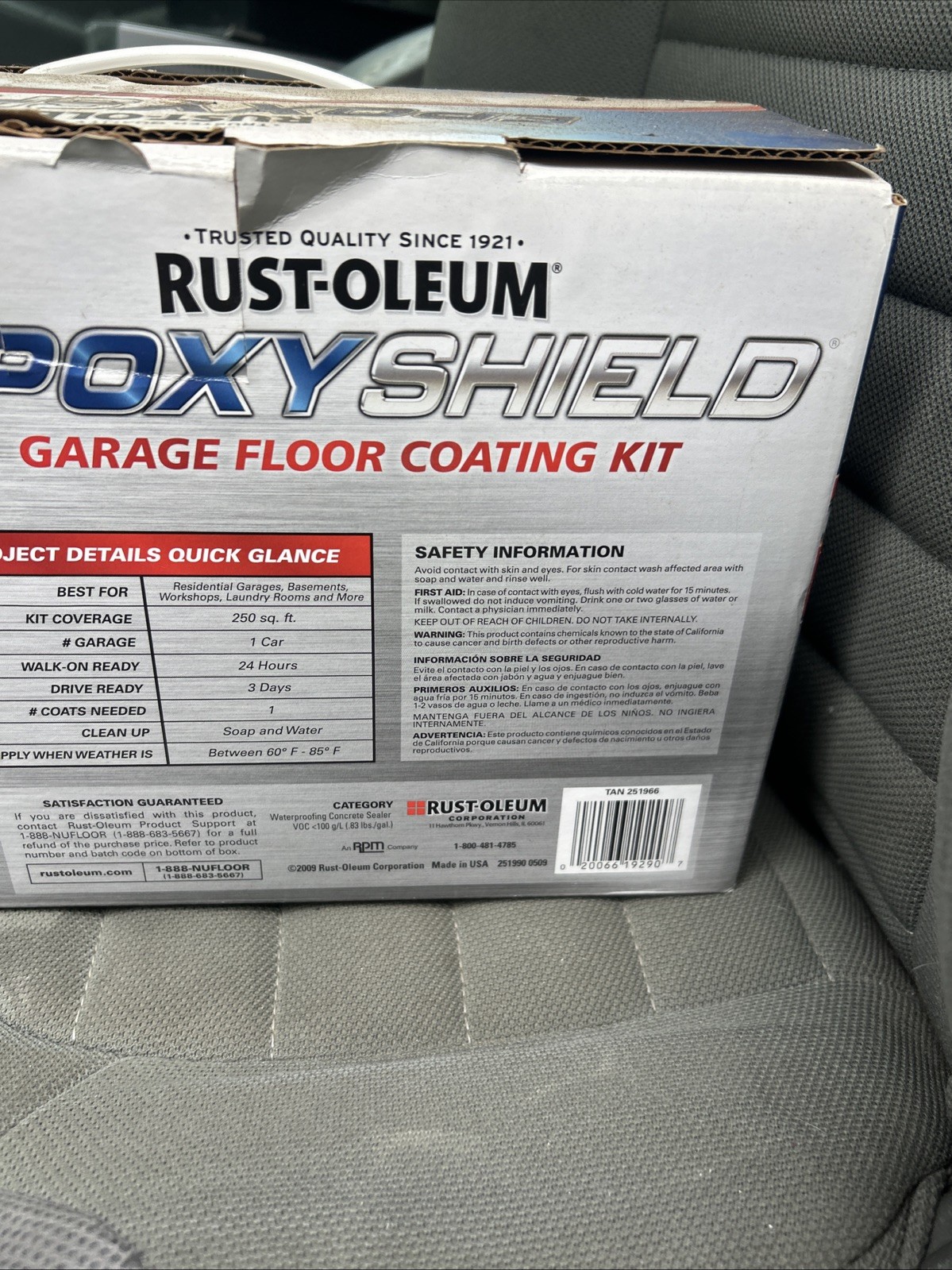 Rust-Oleum Epoxy Shield Garage Floor Coating – Gloss Gray, 1 Car (251965)