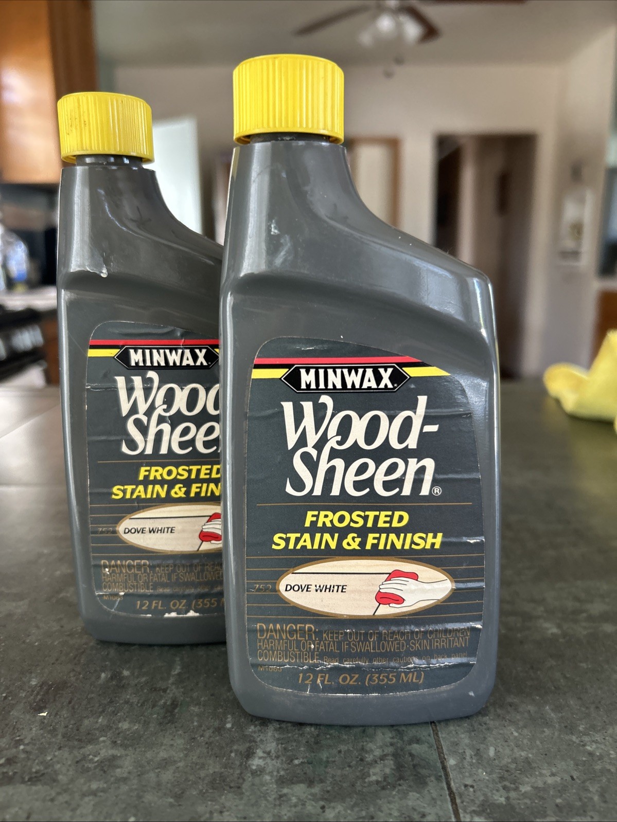 (2) Minwax Wood Sheen Rubbing Oil Stain & Finish Dove White 12 oz Yellow Cap