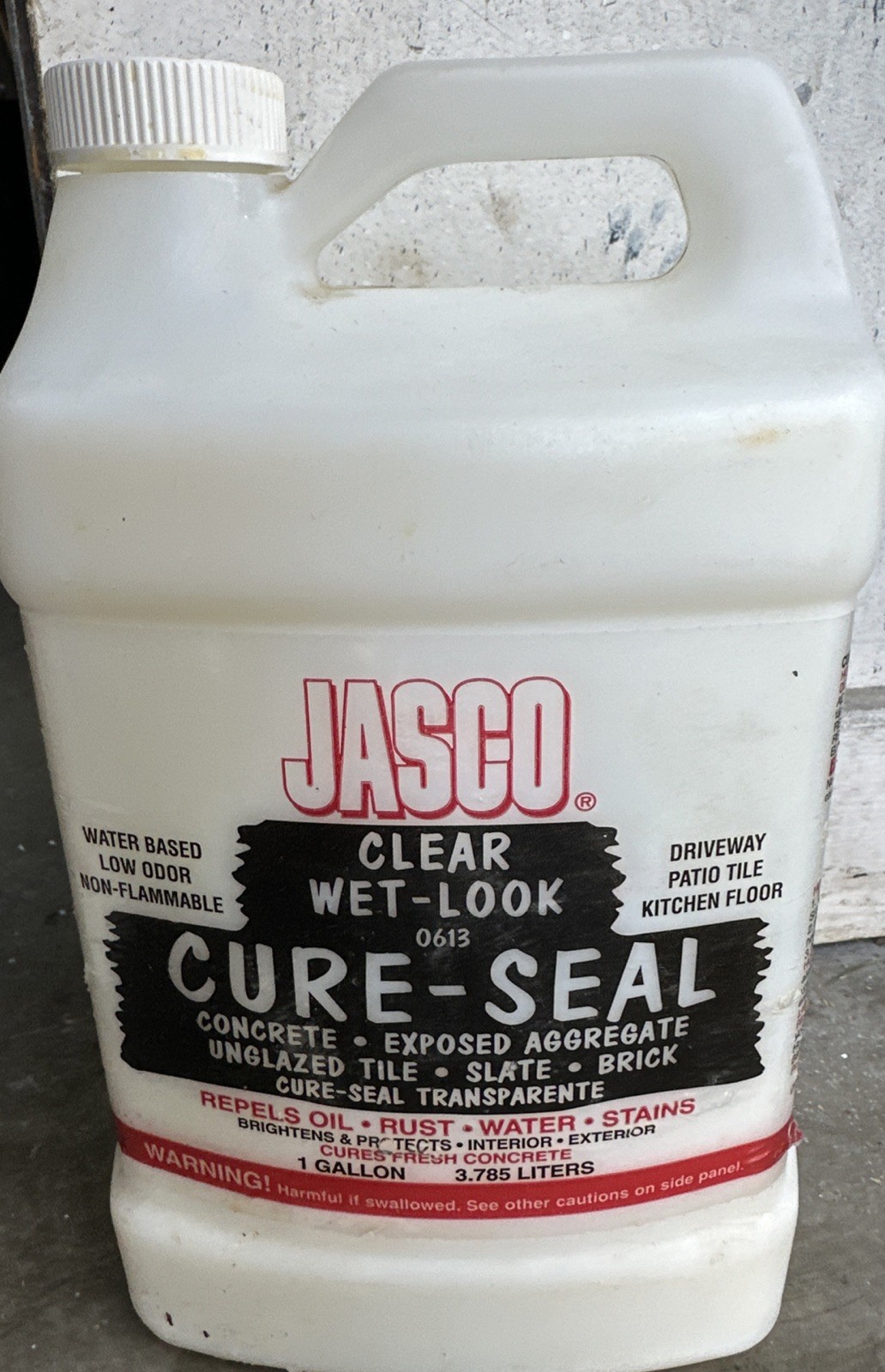 Homax Jasco 0613 Concrete Cure-Seal, 1-Gallon Water Based, Clear Wet-look