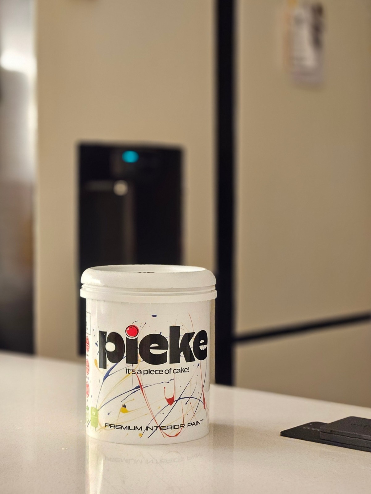 Pieke Peelable Multi-Purpose DIY Eggshell Interior Premium Water-Based Paint 1kg