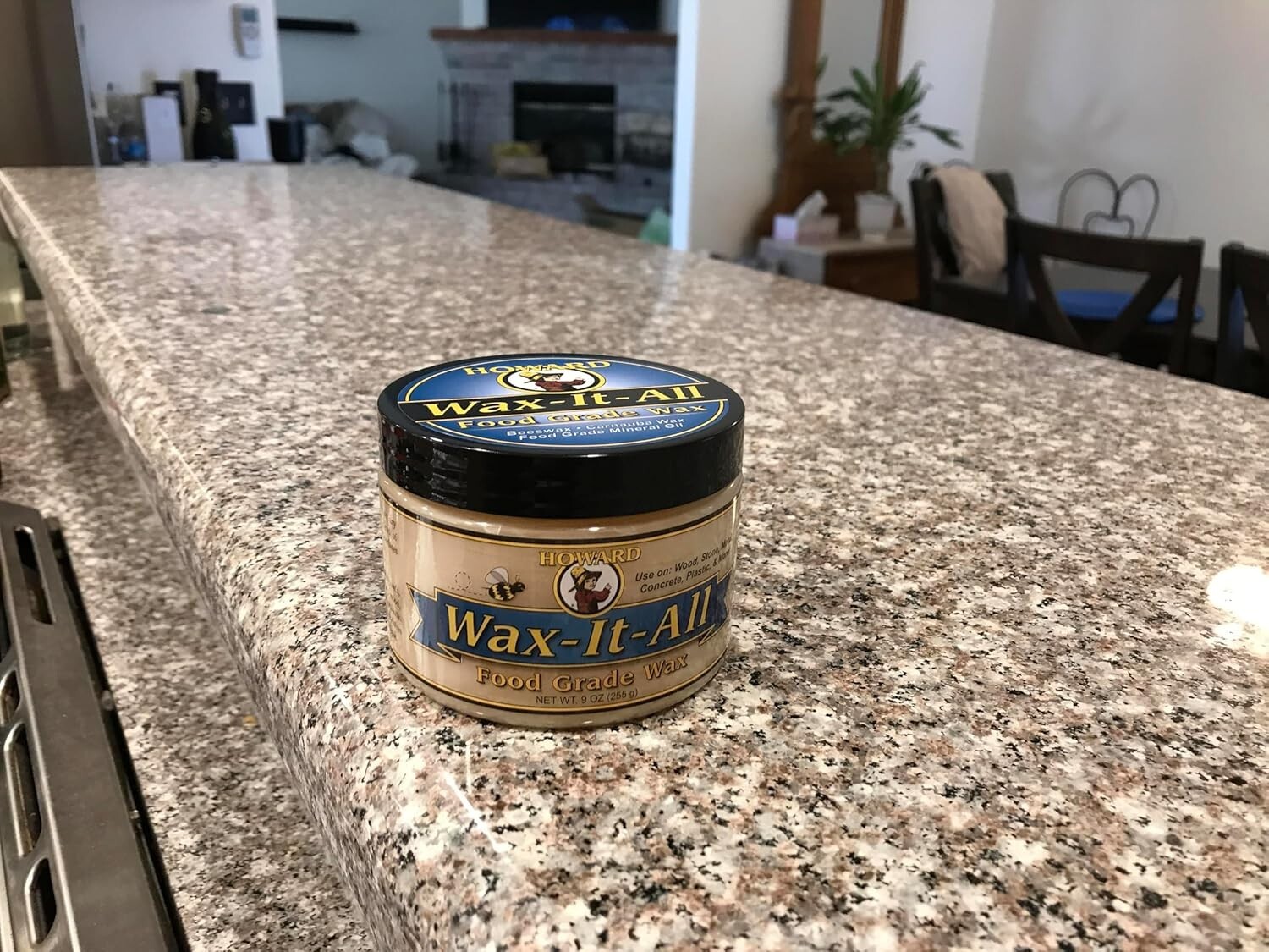 Beeswax Food-Grade Polisher – Water-Resistant Finish for Wood & Kitchen Surfaces