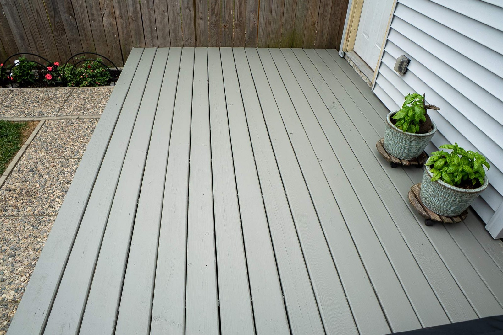 #1 Deck Premium Advanced Solid Color Outdoor Wood Stain and Sealer in One – W…