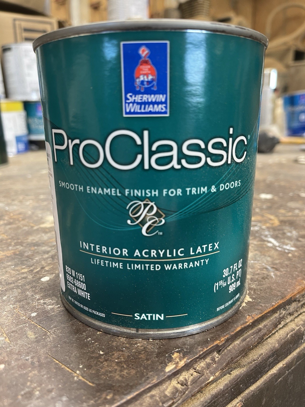 Sherwin Williams Pro Classic Trim Enamel /Satin / Water-Based/Dover White / Qt
