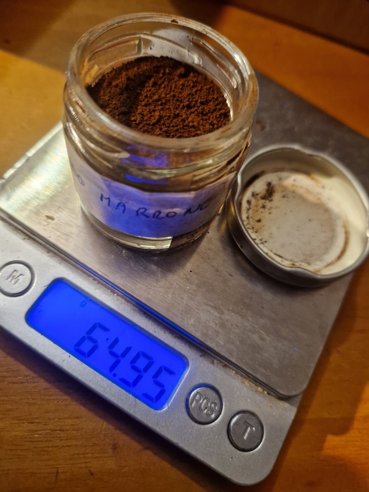 BROWN Rare Earth Oxides Fine Powder Wood Bite – 155 Grams
