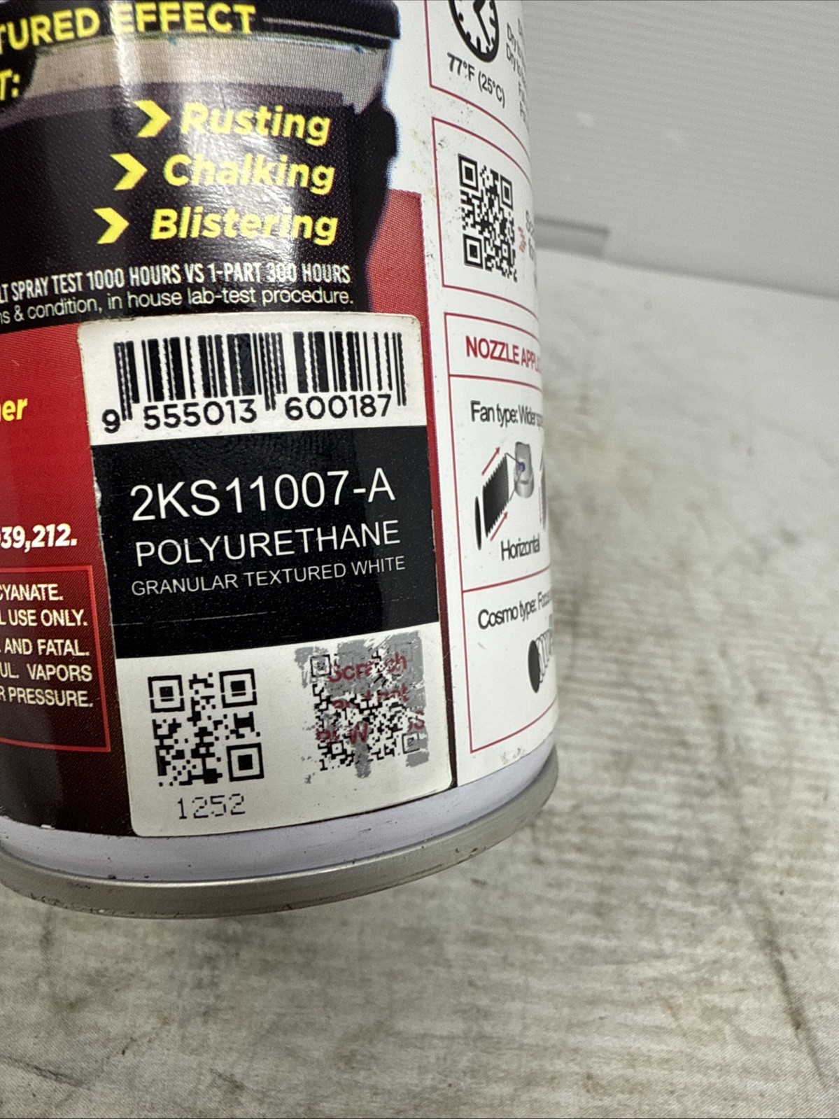 SAMURAI Spray Paint Marine 2-Part Polyurethane with UV Resistant 11.3 oz Can BLK
