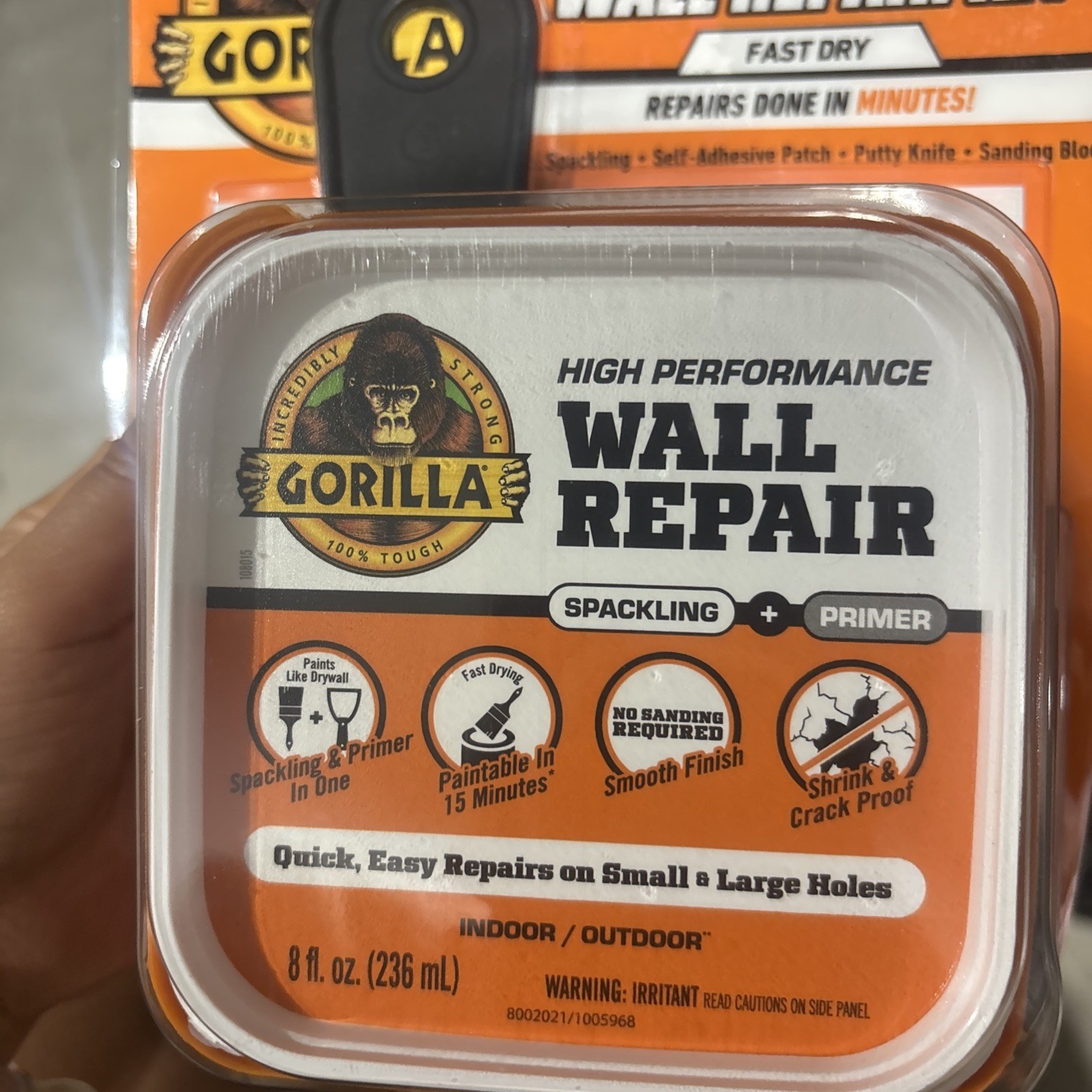 Gorilla High Performance Wall Repair Kit Spackling + Primer 109228