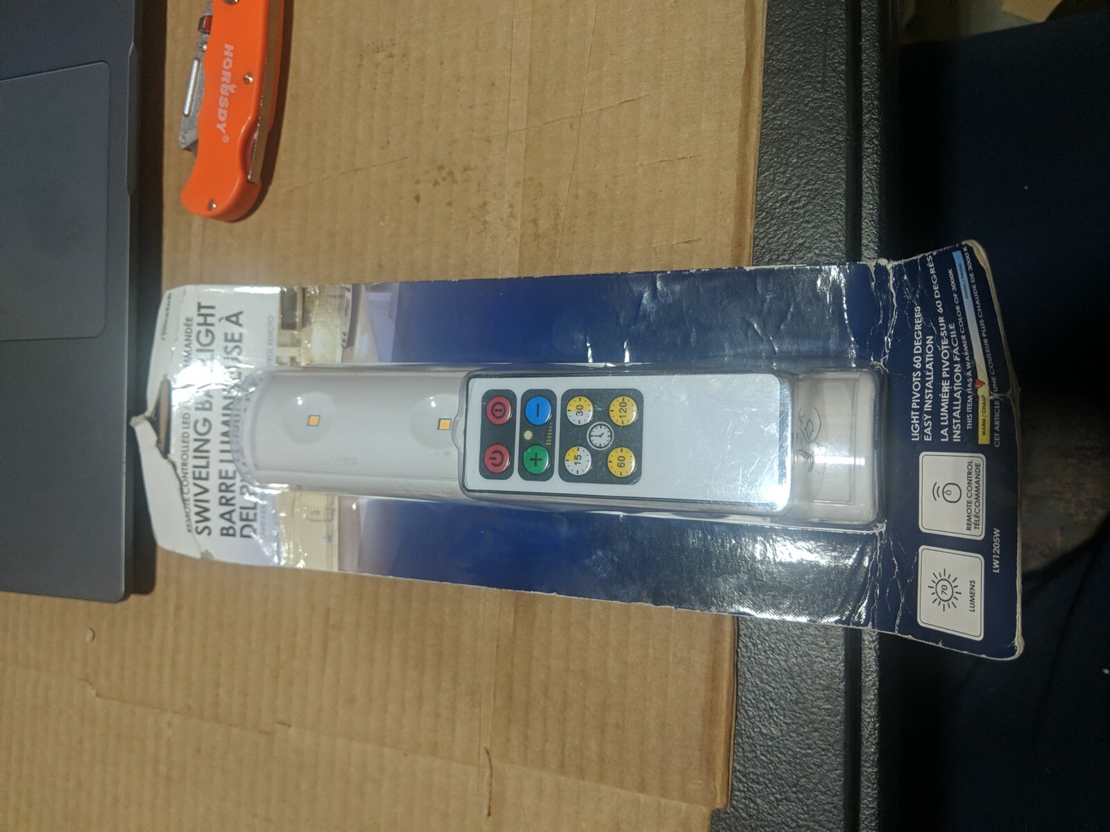 AMERTAC-WESTEK LW1205W-N1 Control clamp bar light with remote