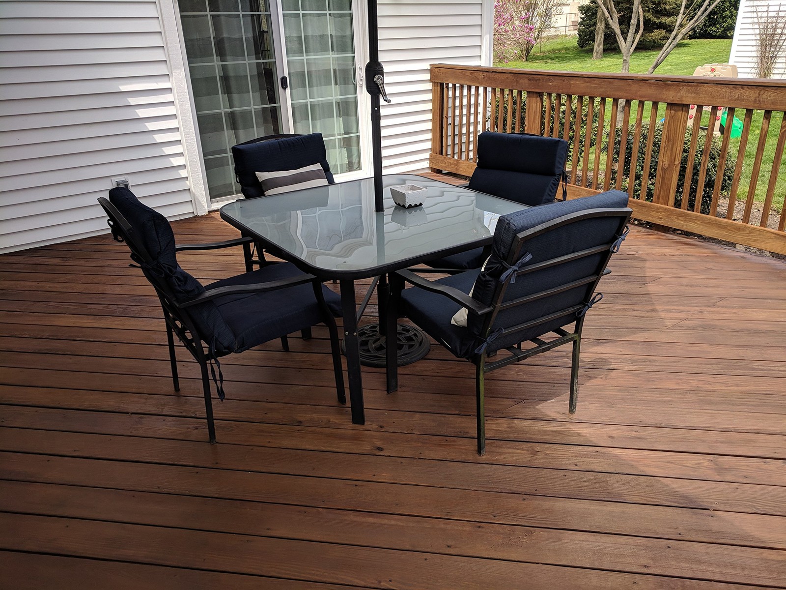 Saversystems 1 Deck Premium Semi-Transparent Outdoor Wood Stain And Sealer In