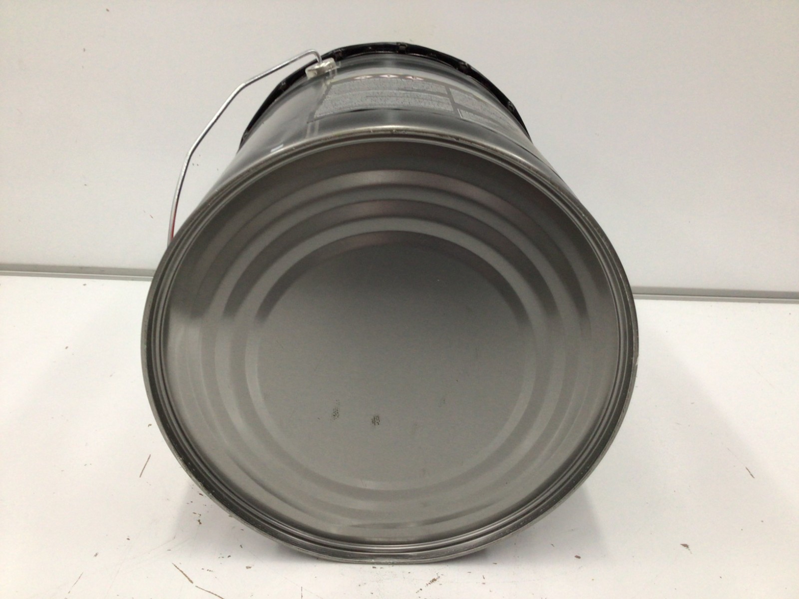 Rust-Oleum 9182300 Epoxy Mastic Coating Base, Silver Gray, Gloss, 5 Gal, 125 To