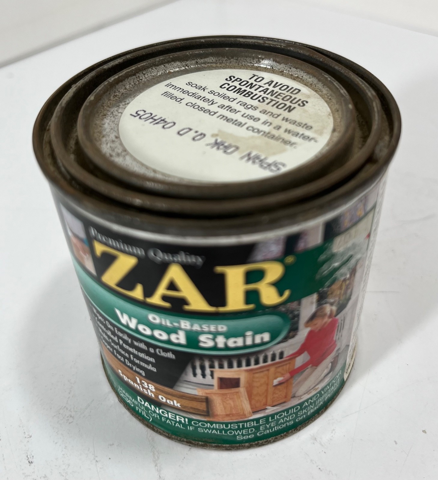 Zar SPANISH OAK 138 Oil-Based Interior Wood Stain Multi-Surface 1/2 Pint (8oz)