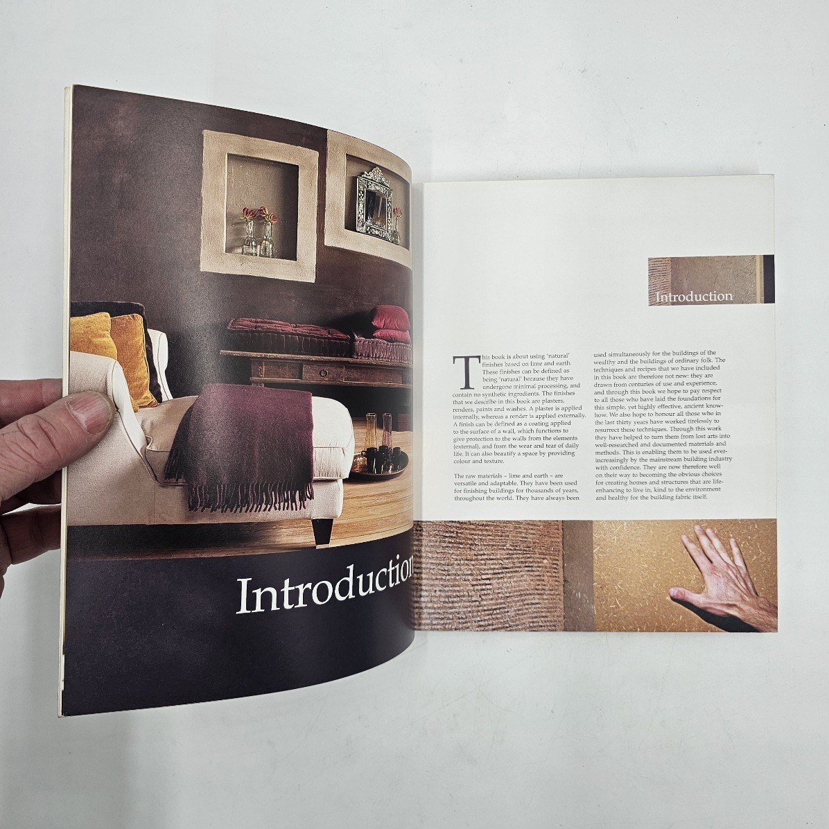 Using Natural Finishes by Adam Weismann | Tadelakt Lime Plaster Guide PB VG