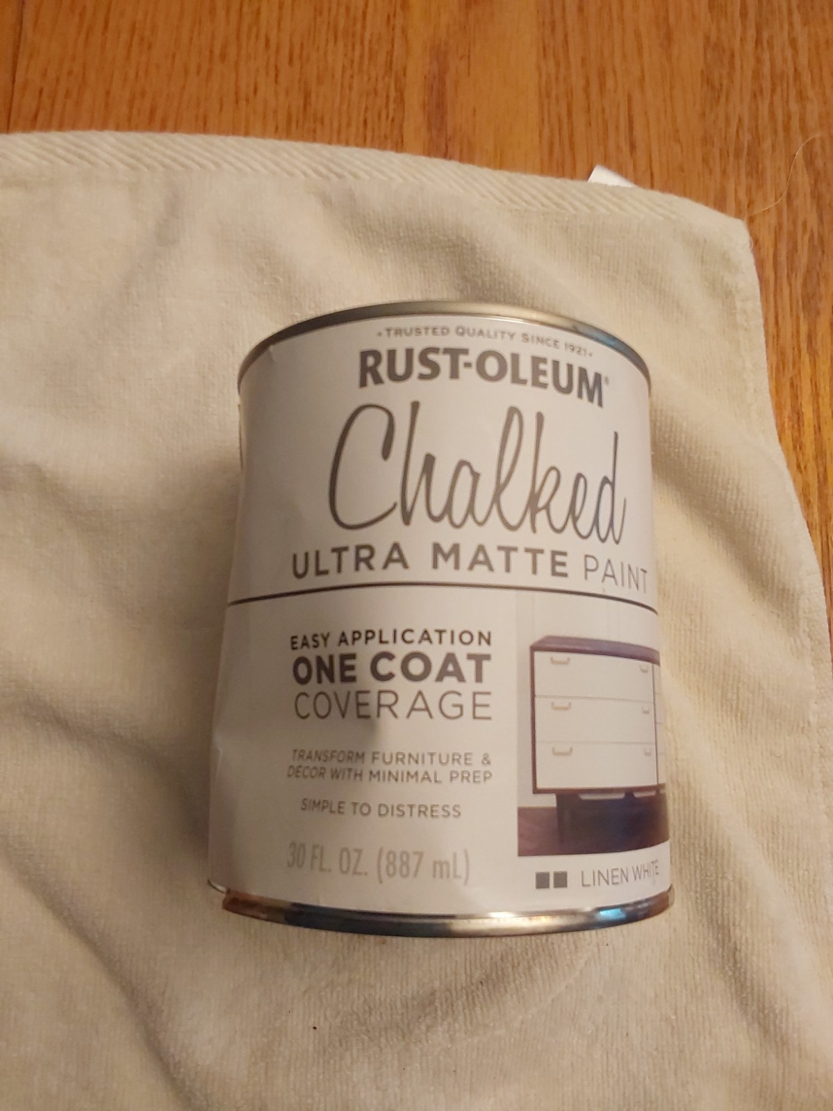 Ultra Matte Chalked Paint, Linen White Color, Interior/Exterior, Quart Sm.Dented