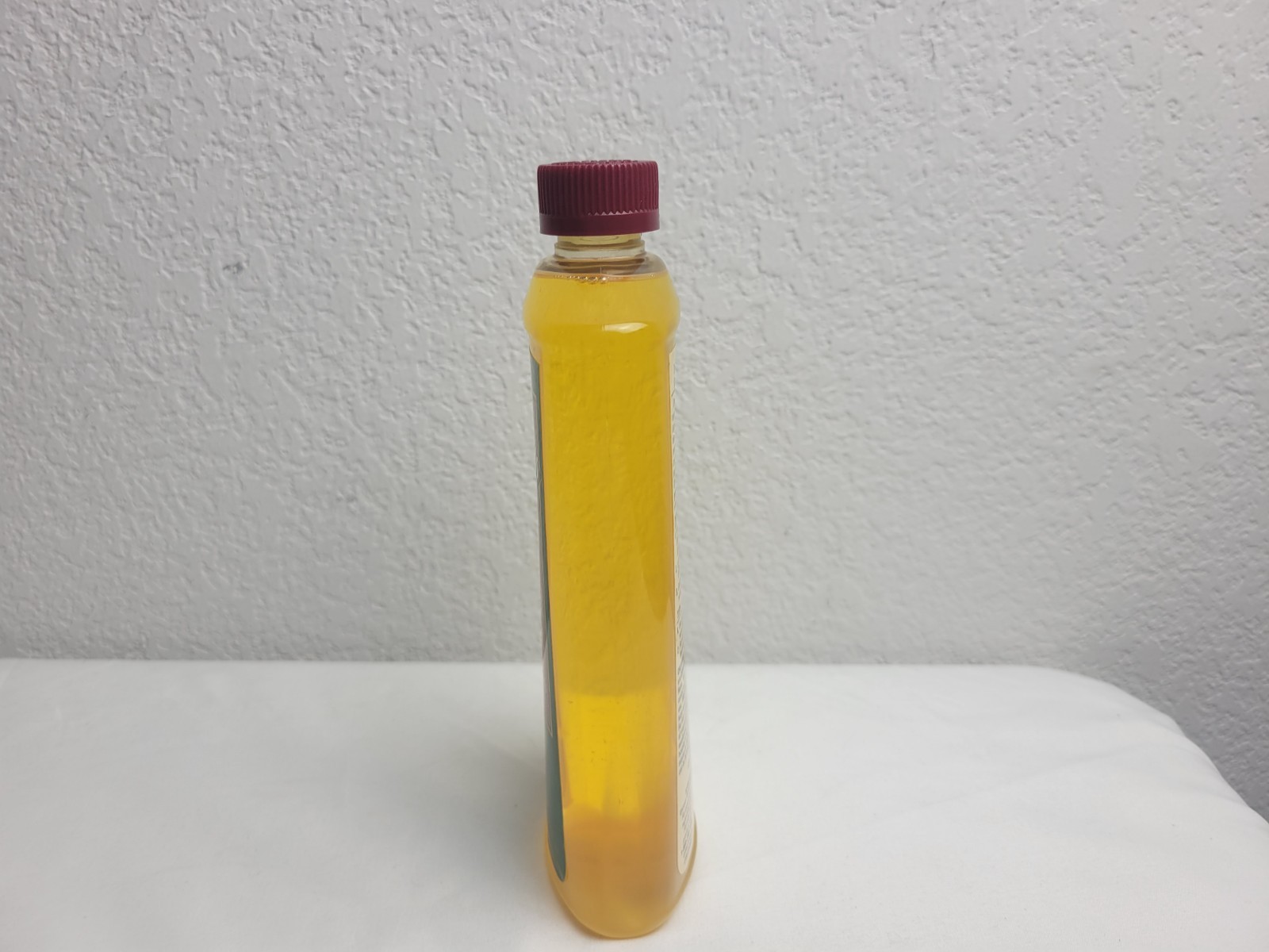 Formby’s Penetrating Lemon Oil Treatment Large 16 fl Oz Bottle.