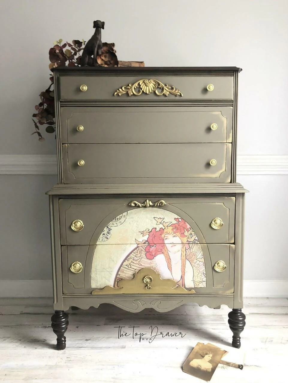 HAMPTON OLIVE | Dixie Belle Silk Paint | green brown | Furniture Paint